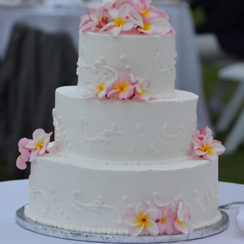 Cakes By JoAnn - Strawberry cream with whipped frosting=delicious wedding cake! - Custom Cakes Near Me Cakes By JoAnn - Strawberry cream with whipped frosting=delicious wedding cake! - Custom Cakes Near Me