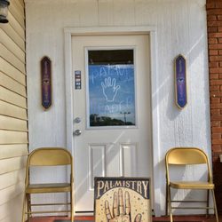 Psychic Tillie - Outside of the office