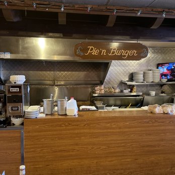 Pie 'n Burger - Grill - Burgers Near Me - Pasadena, California