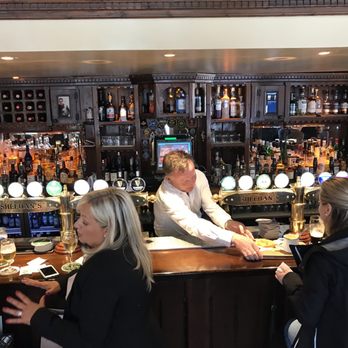 Sheehans - Pubs Near Me - Dublin, D