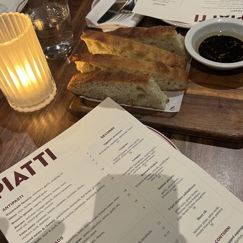 Piatti - housemate focaccia - Italian Near Me - Seattle, Washington Piatti - housemate focaccia - Italian Near Me - Seattle, Washington