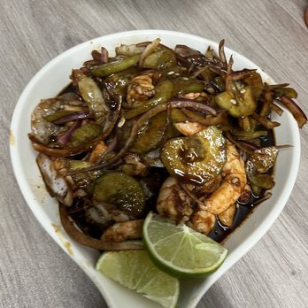 Tacos Y Mariscos El Pariente - Mal-something - Mexican Near Me - Pomona, California Tacos Y Mariscos El Pariente - Mal-something - Mexican Near Me - Pomona, California