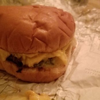 Dick's Drive-In - Deluxe - Burgers Near Me - Seattle, Washington Dick's Drive-In - Deluxe - Burgers Near Me - Seattle, Washington