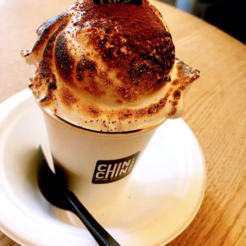 Chin Chin Labs - Indulgent hot chocolate w/ a giant floof of toasted marshmallow - Ice Cream & Frozen Yogurt Near Me - London, XGL Chin Chin Labs - Indulgent hot chocolate w/ a giant floof of toasted marshmallow - Ice Cream & Frozen Yogurt Near Me - London, XGL