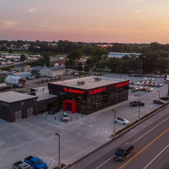 Clement Supercenter  - Used Car Dealers Near Me - Saint Charles, Missouri