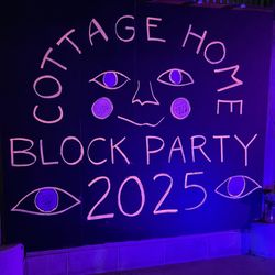Cottage Home Block Party - Glowy sign
