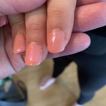 Silver Nails - Bad gel manicure - Nail Salons Near Me - Oconomowoc, Wisconsin