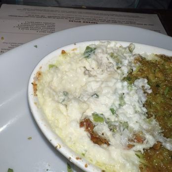 Marlow's Tavern - Crab dip - New American Near Me - Orlando, Florida