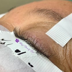 Volume eyelash extensions