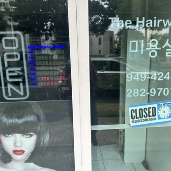 The Hairworks - Outside - Hair Salons Near Me - Honolulu, Hawaii The Hairworks - Outside - Hair Salons Near Me - Honolulu, Hawaii