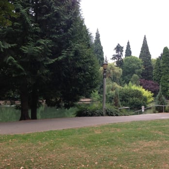 Laurelhurst Park - Parks Near Me - Portland, Oregon Laurelhurst Park - Parks Near Me - Portland, Oregon
