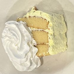 Granite Steak & Grill - Lemon cake