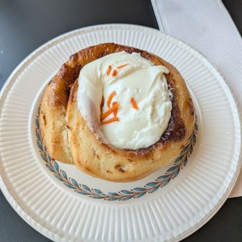 Lil' Koffeteria - Carrot cake roll - Bakeries Near Me - Houston, Texas Lil' Koffeteria - Carrot cake roll - Bakeries Near Me - Houston, Texas