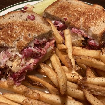 The Killarney - Reuben and fries - Burgers Near Me - Ludlow, Vermont