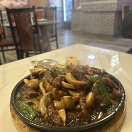 Sizzling beef & mushroom Sizzling beef & mushroom