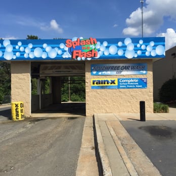 Flash Foods - the entrance to the store - Convenience Stores Near Me - Dublin, Georgia Flash Foods - the entrance to the store - Convenience Stores Near Me - Dublin, Georgia