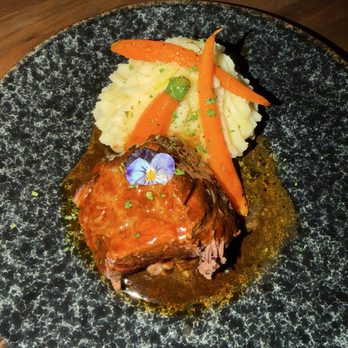 Blackstone Kitchen - Short rib ribs - New American Near Me - Corona, California
