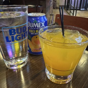 Burger Bar Chicago - Burgers Near Me - Chicago, Illinois