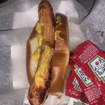 Roht Marine - Delicious hot dog! Thanks to the young man who took care of me after hours! I appreciate it! - Marinas Near Me - Marshfield, Massachusetts Roht Marine - Delicious hot dog! Thanks to the young man who took care of me after hours! I appreciate it! - Marinas Near Me - Marshfield, Massachusetts