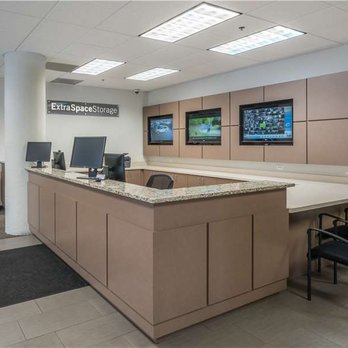 Extra Space Storage - Interior Units - Self Storage Near Me - Chicago, Illinois