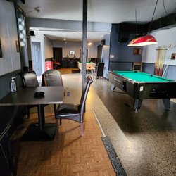 Gretna Tavern - Pool Table
