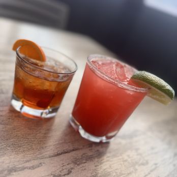 Moonstone Beach Bar & Grill - Old fashion and Strawberry Margarita - Seafood Near Me - Cambria, California