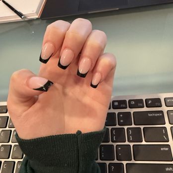 Fanny Nails - Nail Salons Near Me - Richmond Hill, Ontario