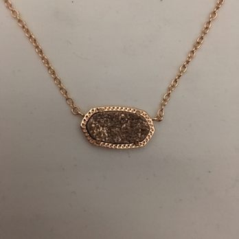 Kendra Scott - Rose gold sparkling necklace, picture does not do it justice - Jewelry Near Me - Salt Lake City, Utah Kendra Scott - Rose gold sparkling necklace, picture does not do it justice - Jewelry Near Me - Salt Lake City, Utah