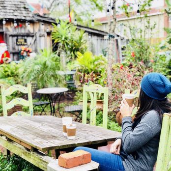 Crucial Coffee Cafe - Coffee & Tea Near Me - Saint Augustine, Florida
