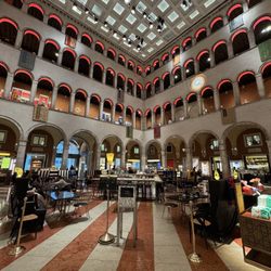 T Fondaco dei Tedeschi by DFS