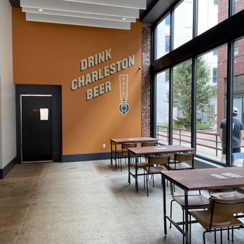 Fife Street Brewing - Inside - Brewpubs Near Me - Charleston, West Virginia