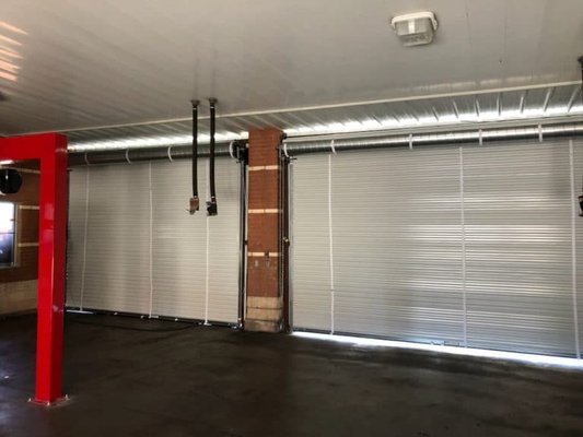 Garage & Overhead Door Projects - From residential single and multi-car garages to commercial multi-bay roll-up overhead doors, we at Reese Air Services have you covered on all your garage and overhead door needs. We use Lift Master, Marathon and ASI equipment. Only use the best equipment for our customers. Garage & Overhead Door Projects - From residential single and multi-car garages to commercial multi-bay roll-up overhead doors, we at Reese Air Services have you covered on all your garage and overhead door needs. We use Lift Master, Marathon and ASI equipment. Only use the best equipment for our customers.