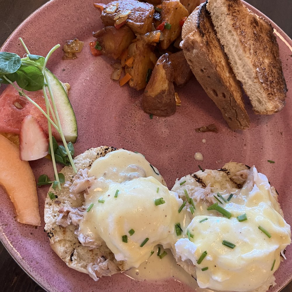 Big Fish & Open Range - Eggs Benny with blue crab, potato wedges and toast. - Seafood Near Me - Calgary, Alberta Big Fish & Open Range - Eggs Benny with blue crab, potato wedges and toast. - Seafood Near Me - Calgary, Alberta
