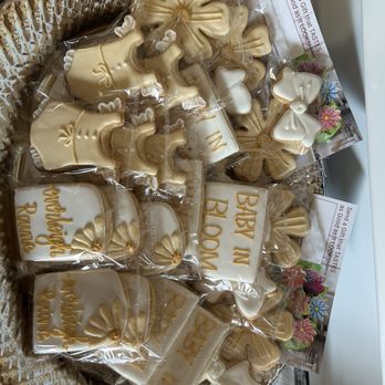 COOKIES BY DESIGN - Updated September 2025 - 21 Photos & 52