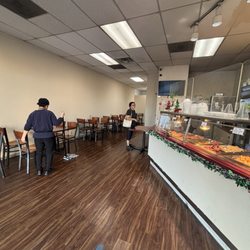 Maine Express - Seating area