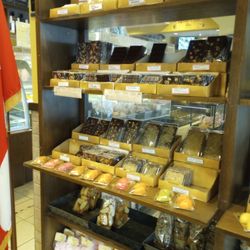 Pasticceria Gelateria Italiana - Inside the shop