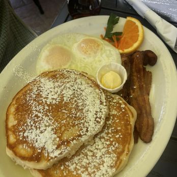 Pepe's Cafe - Pancakes, eggs, bacon - Cafes Near Me - Grass Valley, California Pepe's Cafe - Pancakes, eggs, bacon - Cafes Near Me - Grass Valley, California