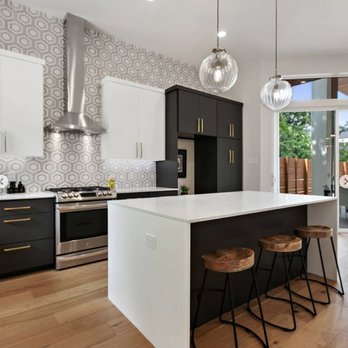 Up And Down Blind - We can help you plan and execute your dream design for every space in your home. - Shades & Blinds Near Me Up And Down Blind - We can help you plan and execute your dream design for every space in your home. - Shades & Blinds Near Me