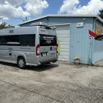 DNL Upholstery - Furniture Reupholstery Near Me - Palmetto, Florida DNL Upholstery - Furniture Reupholstery Near Me - Palmetto, Florida