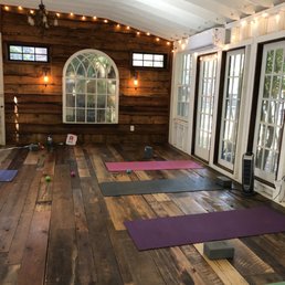 Yoga barn