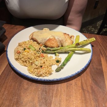 Landry's Seafood House - Seafood Near Me - El Paso, Texas