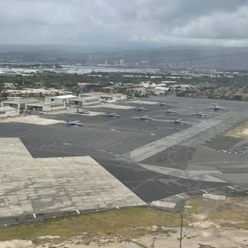 Hawaiian Airlines - Arriving at Honolulu, Army planes with Pearl Harbour in background - Airlines Near Me - Las Vegas, Nevada Hawaiian Airlines - Arriving at Honolulu, Army planes with Pearl Harbour in background - Airlines Near Me - Las Vegas, Nevada