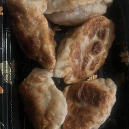 Pork fried Japanese Gyoza (6 Pc) Pork fried Japanese Gyoza (6 Pc)