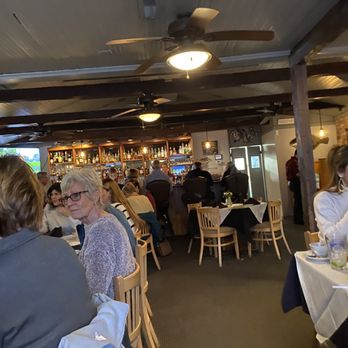Mr P's Bistro - Dining Room - Seafood Near Me - Southport, North Carolina Mr P's Bistro - Dining Room - Seafood Near Me - Southport, North Carolina