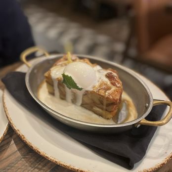 Haywire - Bread pudding - New American Near Me - Austin, Texas