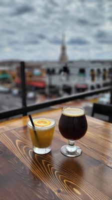 McCray's Tavern by null