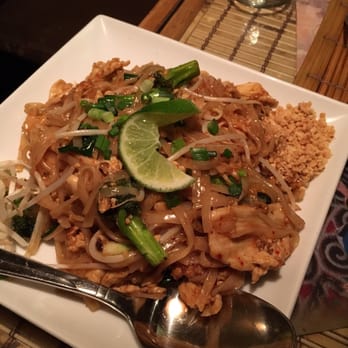 Siam - Chicken Pad Thai - Thai Near Me - Telluride, Colorado