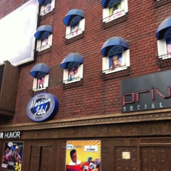 Show Center