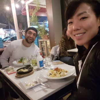 Hungry Crowd - Happy customers! - New American Near Me - Los Angeles, California Hungry Crowd - Happy customers! - New American Near Me - Los Angeles, California