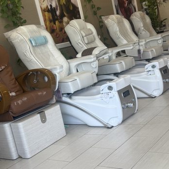 Z Nail & Spa - Chairs - Nail Salons Near Me - San Leandro, California Z Nail & Spa - Chairs - Nail Salons Near Me - San Leandro, California